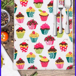 Коврик для сушки посуды. Кексы. Белый.