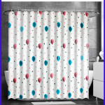 Штора для ванной. Синие и красные листья. С кольцами.